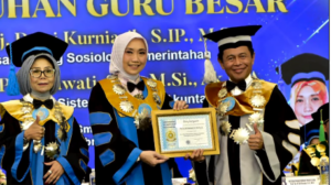 UNIKOM Kukuhkan Prof. Dr. Lilis Puspitawati sebagai Guru Besar Bidang Sistem Informasi Akuntansi